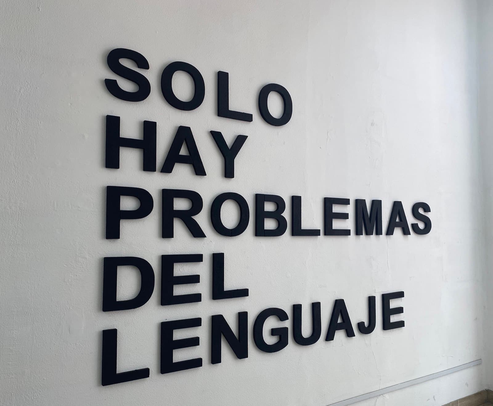 Solo Hay Problemas del Lenguaje, Mural expandido